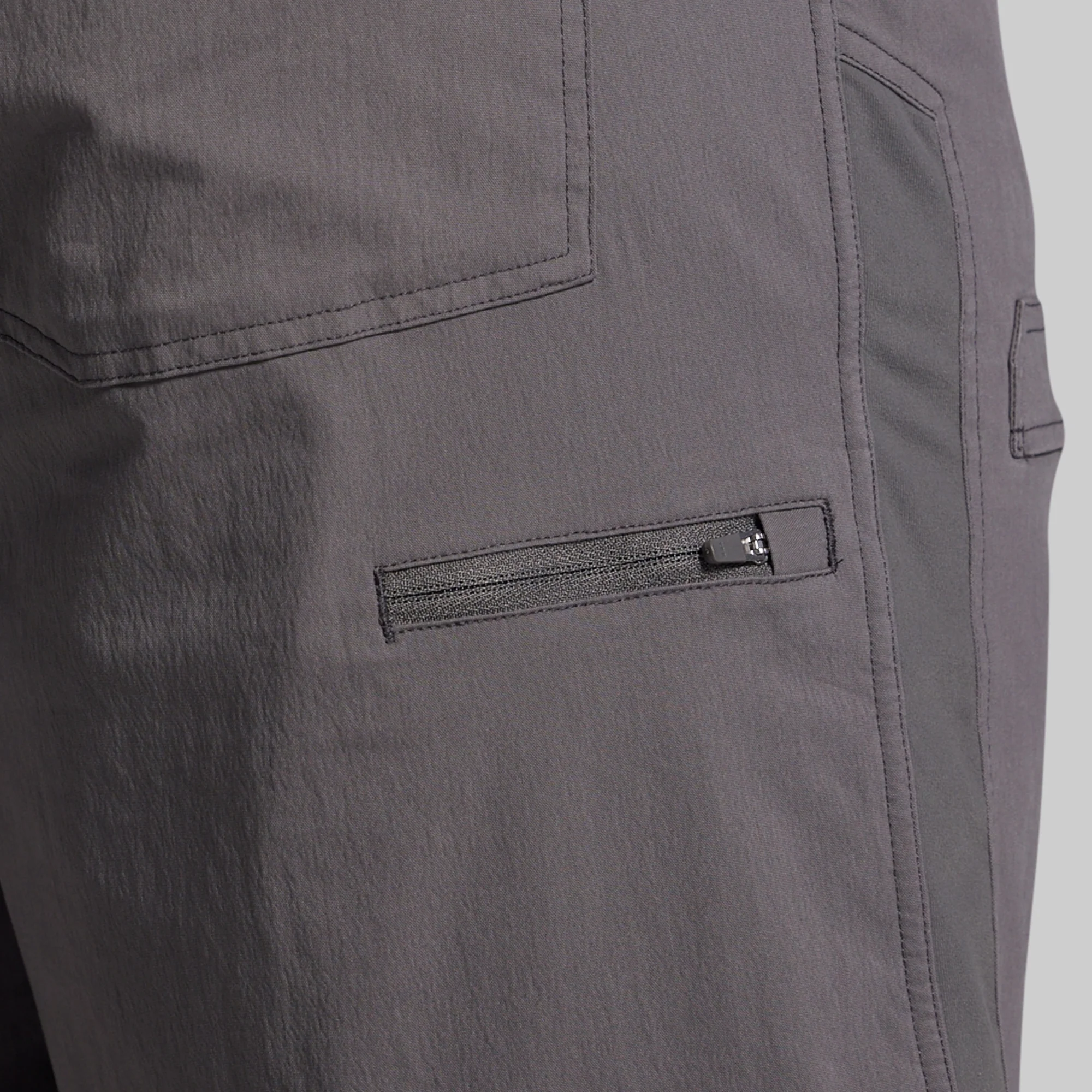 Maverick Short 9" (Gunmetal) - Image 9