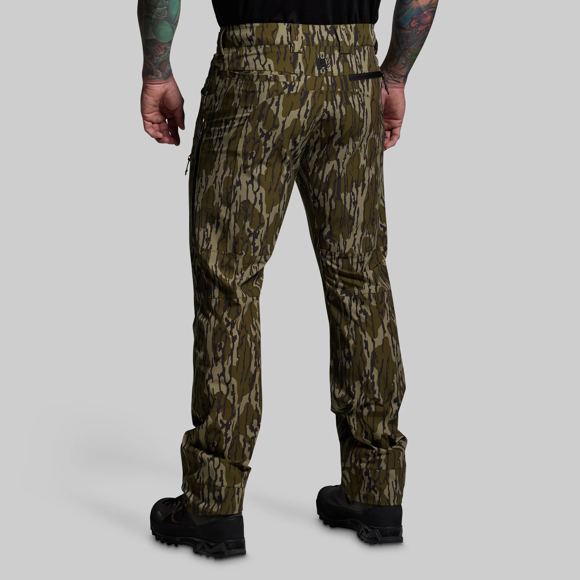 Men's Frontier Pant Light 2.0 (Mossy Oak® Original Bottomland® 2025) - Image 2
